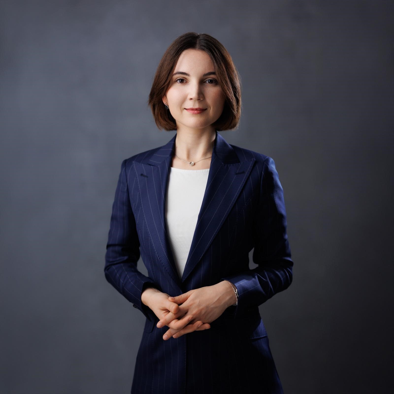 Portrait of Valeria Gavoaza